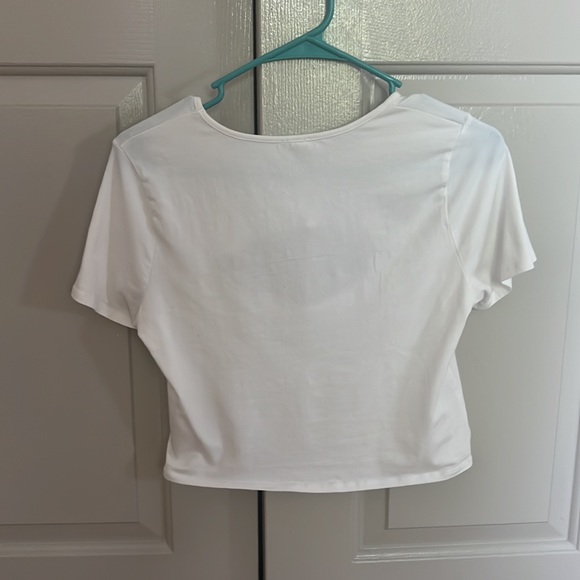 Bailey Cut-out Garage tee - Picture 2 of 3